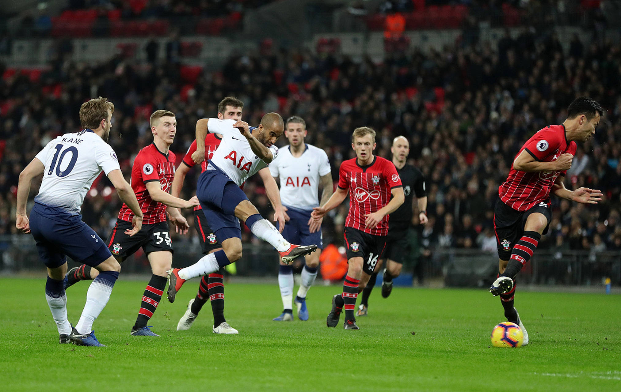 扣的乒乓球 扣的乒乓球